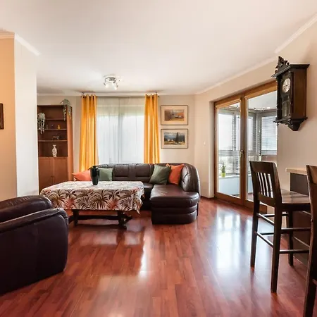 Apartman Arkadia Homely Varsó