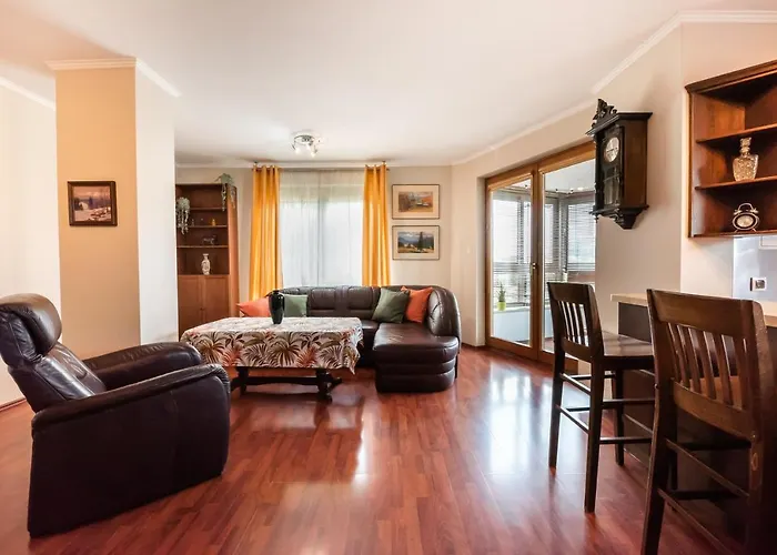 Apartman Arkadia Homely Varsó