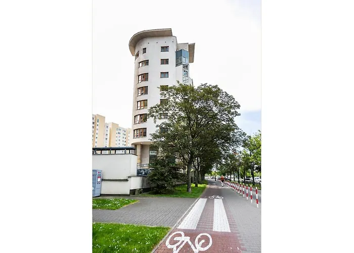 Arkadia Homely * Varsó